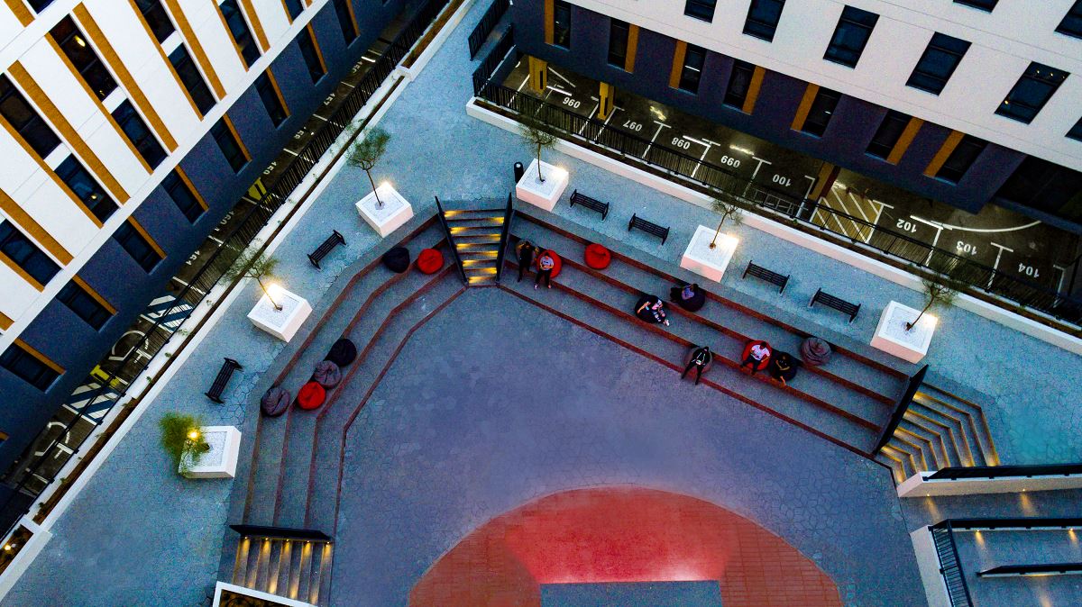 The Myriad Dubai Amphitheatre 2
